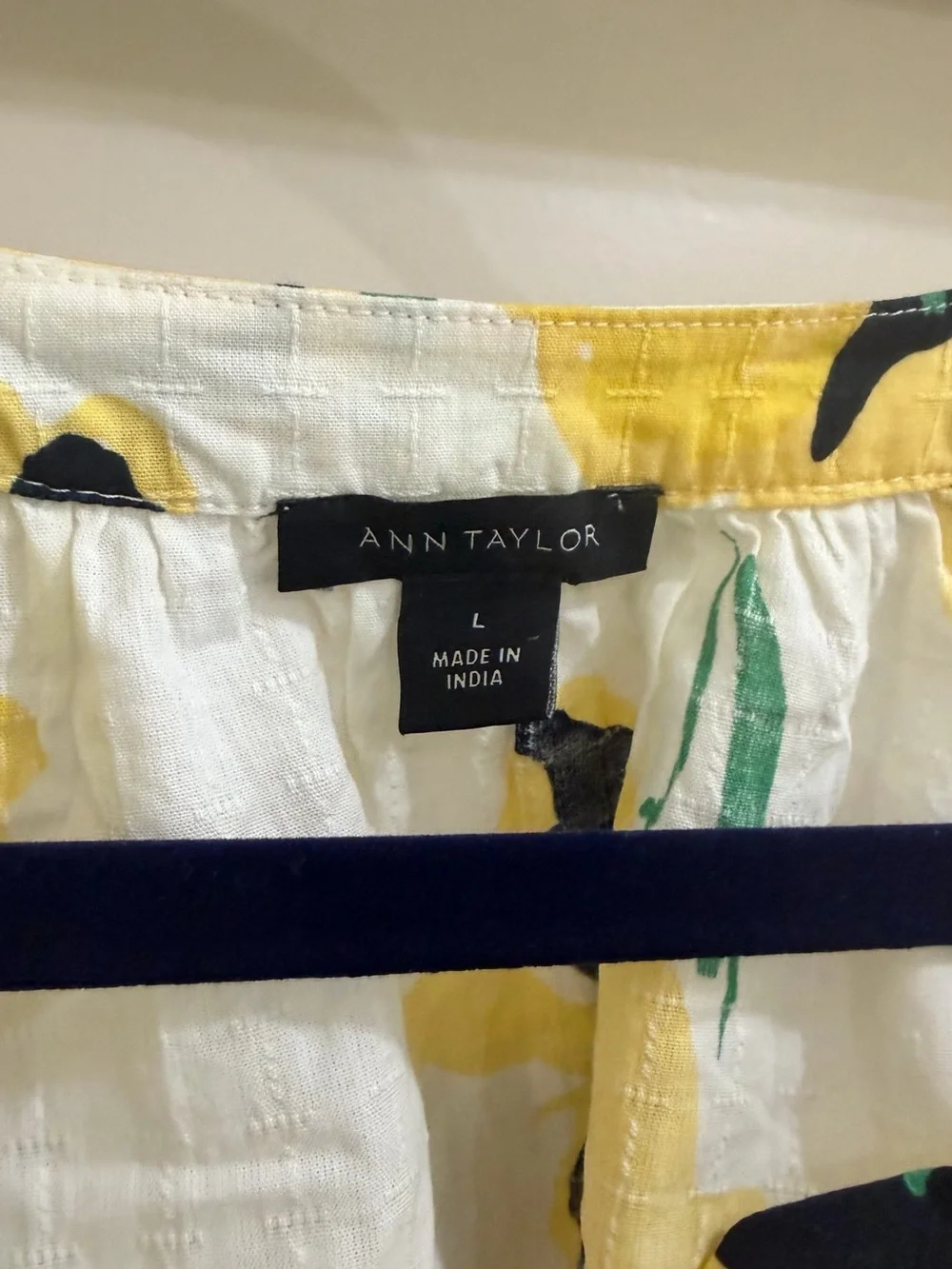Ann Taylor White Floral V-Neck Puff Sleeve Blouse with Yellow Flowers